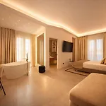 Szálloda Mamalu - Corso Umberto 35 - And 4*