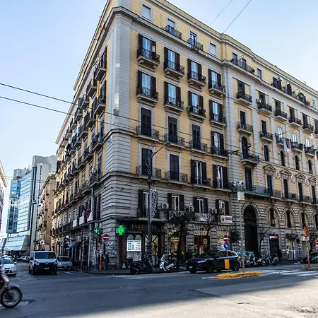 Szálloda Mamalu - Corso Umberto 35 - And Nápoly