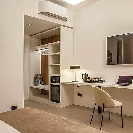 Hotel Mamalu - Corso Umberto 35 - And 4*