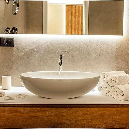 Mamalu - Corso Umberto 35 - And Hotel 4*